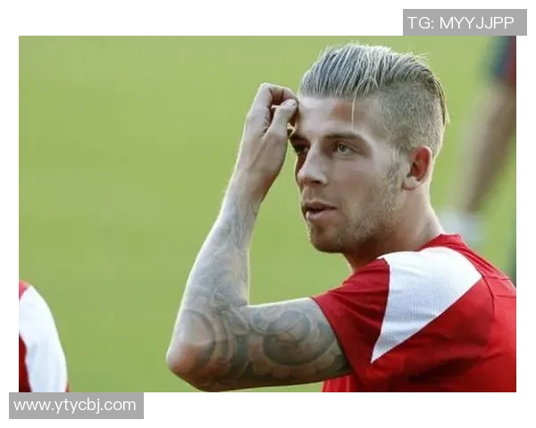 男士足球明星发型大全女生也能借鉴的时尚潮流发型推荐